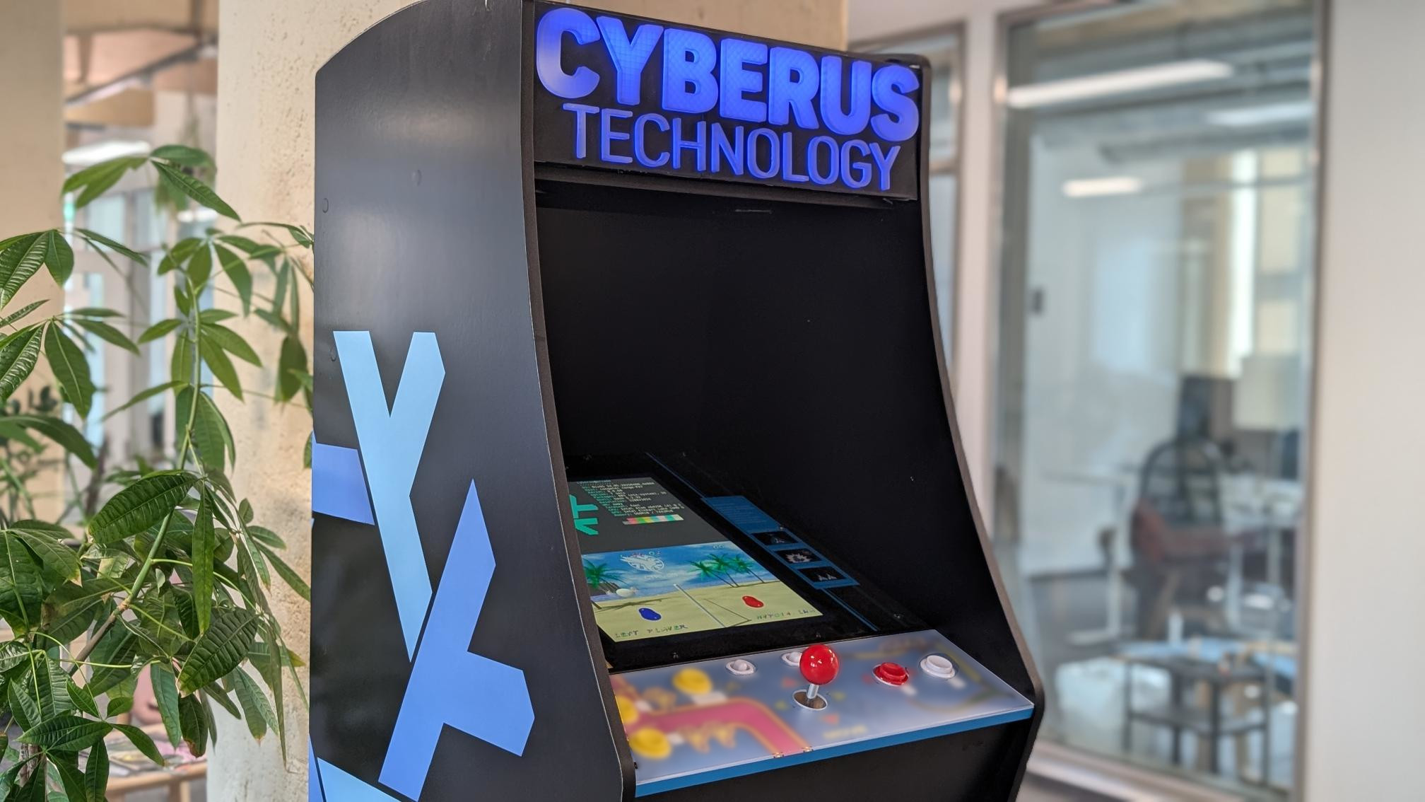 Cyberus arcade machine at a conference